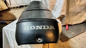 送料込！CB400F 純正シート①HONDA