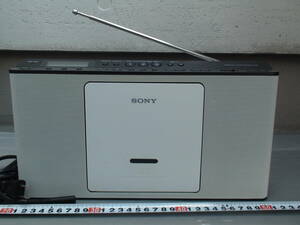 ★使用感が無く美品★SONY CDラジオ★ZS-E80 ホワイト★語学学習用途に最適：CDの音声速度が調整可能★音飛びなくCDを再生できました★