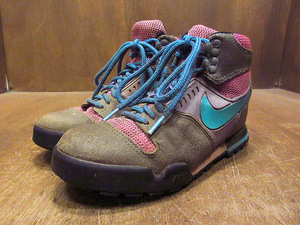 ビンテージ90’s●NIKEレディーストレッキングシューズ実寸22.5cm●221118k4-w-snk-225cm 1990sナイキスニーカーアウトドア