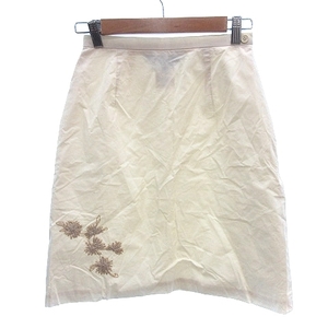 インディヴィ INDIVI 台形スカート ひざ丈 刺繍 36 アイボリー 白 ホワイト /AU レディース
