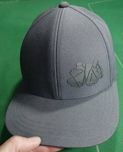 ▲アークテリクス ポリエステル100% 6パネルキャップ Kvika Ball Cap グレー フリーサイズ 美品!!!▲