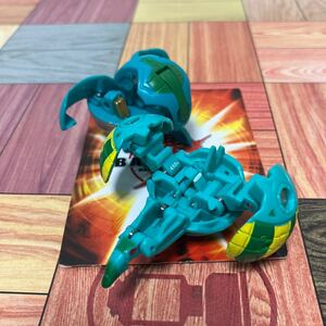 ジャンク出品　爆丸　BAKUGAN バクガン　フィギュア2体セット