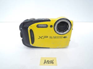 FUJIFILM FinePix XP80 コンパクトデジタルカメラ 　起動確認済み　A7286