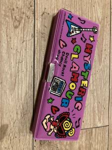 ヒスミニ 筆箱 鉛筆削り付き pencil case HYSTERIC MINI ヒステリックミニ HYSTERIC GLAMOUR ヒステリックグラマー