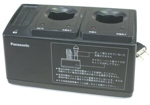 ◇Panasonic/パナソニック◇ワイヤレスマイク充電器◇WX-4450◇通電確認のみ◇