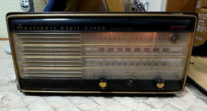 NATIONAL MAGIC-SUPER BL-280 ナショナル (現在のパナソニック) 真空管ラジオ 明かりつきます 昭和レトロ 家電 