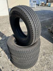 ダンロップ ウィンターMAXX SV01 195/80R15 中古４本セットハイエース、キャラバンなどに！