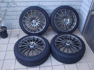 １７インチ　プリウス　レガシィ　インプレッサ　２１５/４５R１７　１７×７J　５穴　PCD１００