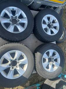 265/65R17 Used studless tires for 150 series Prado, set of 4 Toyota genuine aluminum wheels, set of 4 Yokohama tires