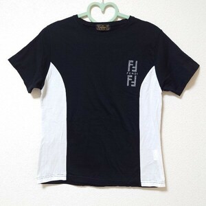 FENDI　Tシャツ