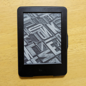 kindle paperwhite (ペーパー ホワイト)　2015年購入 完動品 フィルム・カバー付き