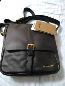 ★★★ 新品 　バーバリー　BURBERRY ショルダーバッグ　ストラップ付き