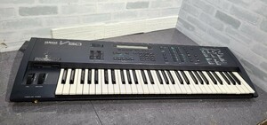 【ジャンク品】管1F224 YAMAHA DIGITAL SYNTHESIZER デジタルシンセサイザー V50 電源コード切られています　動作未確認