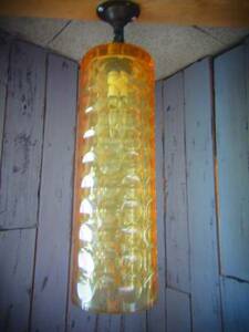 Qc246 【値下げ】 英国アンティーク 古い吊り下げ照明 ガラス製シェード アンティーク ヴィンテージ 英国 アンティークガラス レトロ
