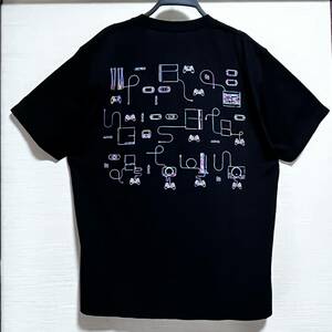 UNIQLO(ユニクロ) - MEN プレイステーション UT グラフィック Tシャツ レギュラーフィット 黒色 XLサイズ 歴代 プレステ (未使用 完売品)