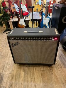 Fender Twin Amp フェンダーツイン