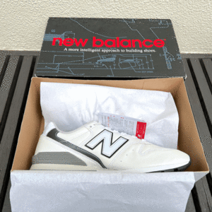 国内正規品 オールレザー New Balance CM996NA ホワイト×グレー US9.5 27.5cm M576 USA製トリビュート NB WHITE 白 スニーカー M996 限定