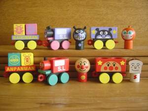 ★Gck16Az森のアンパンマン7全6種列車シリーズ木製玩具SLマンHG:♂BANDAIバンダイ♀300円〓007452_c