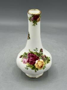 ロイヤルアルバート オールドカントリーローズ 花瓶 (780) 