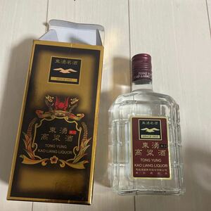 新品 東湧高梁酒 TONG YUNG KAO LIANG LIQUOR 中国酒 （ ウイスキー 古酒 ブランデー プレミアム 箱付 特級）