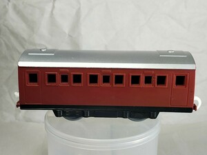 プラレール　トーマス客車　茶