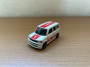 トミカ　組み立て工場　トヨタ　bB　tomica TOYOTA bB