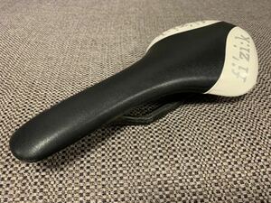 fizik ANTARES フィジーク アンタレス　カーボンレール