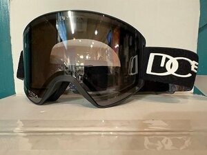 新品未使用 23-24 DICE SHOWDOWN MATTE BLACK / PHOTOCHROMIC / ULTRA LIGHT GRAY / LIGHT SILVER MIRROR ゴーグル