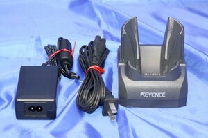 ◆2台入荷◆ KEYENCE/キーエンス BT-W100シリーズ用通信ユニット (USBタイプ) ★BT-WUC1U/ACアダプター付属★ 