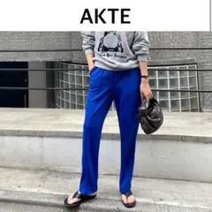 AKTE ピンタックジャージーパンツ ブルー