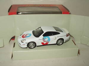 Schuco Porsche 996 Porsche Driving School / シュコー ポルシェ 996 ポルシェ ドライビング スクール仕様 ( 1:43 )