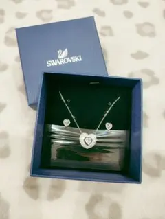 Swarovski スワロフスキー ネックレス