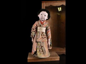 【雲】某コレクター買取品 創作人形 日本人形 高さ61.5cm 台付 箱付 古美術品(市松人形)J331 OT2gye8