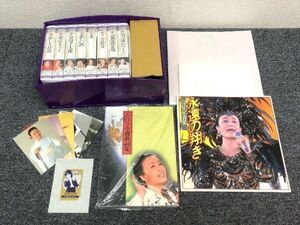 ⑨ 美空ひばり ビデオ大全集 全8巻セット 永遠の翔き 写真集 色紙 メモリアルカード付 VHS未開封 E07