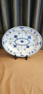 ｈ516ロイヤルコペンハーゲン 533　Royal Copenhagen Blue Fluted Half Lace Serving Dish 