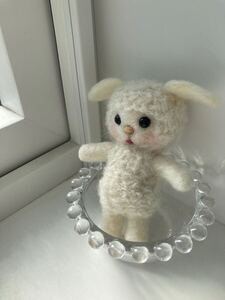 ②フェルト羊毛　羊毛フェルト　羊毛　ハンドメイド　ひつじ　羊　ヒツジ　ぬいぐるみ　マスコット