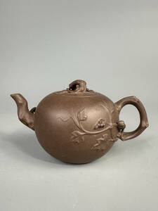 中国煎茶道具　中国宜興　在銘有　朱泥　急須　紫砂壺　唐物　茶壺　時代物　