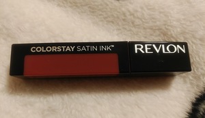 送料無料【REVLON　レブロン　カラーステイ サテン インク　005 】シルキー シエナ　落ちにくい口紅　リップ