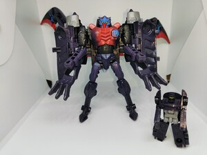 ハズブロ　トランスフォーマーアルマダ　エアレイザー　ビーストウォーズ　メタルス　エアラザー　タカラトミー　TAKARA　変形　コンボイ