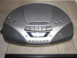 ワイドFM対応 SONY CD RADIO CASSETTE-CORDER CD-R/RW PLAYBACK CFD-S250