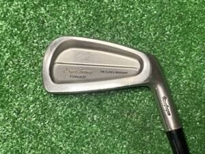 SAI-2816　中古　単品アイアン　マグレガー　Super Tourney　FORGED　REG.NO.M205R　4番アイアン　カーボンシャフト　Flex S