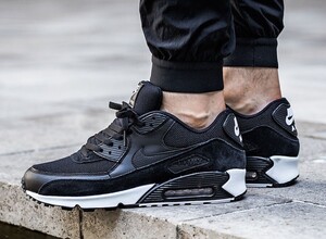 2K2【特価/Used/入手困難】NIKE AIR MAX 90 ESSENTIAL BLACK/BLACK-WHITE /Jordan sb force atmos AIRMAX dunk acg supreme 1 2 4 95 97 90