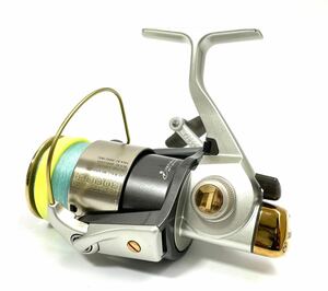 極美品 Daiwa ダイワ トーナメントZ 3000iT スピニングリール TOURNAMENT-Z 釣具