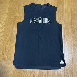 リーボックレズミルズLesMills ノースリーブ タンクトップ