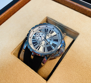 ●　 ロジェデュブイ エクスカリバー EX42 77 9 3.7AR 裏すけ　自動巻 元箱 保証書付 ROGER DUBUIS