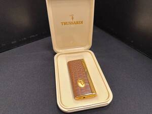 未使用美品 TRUSSARDI 着火〇 高級ブランド TR-9 ゴールドカラー 川口