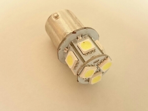 12V用　8連　ba15s LED ウインカー テールランプ 交換バルブ ホワイト 4個セット 送料無料