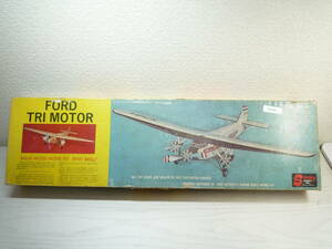 DF694　バルサウッドモデルキット　フォードトライモーター　Vintage Ford Tri Motor model airplane/balsa wood new in box new old stock