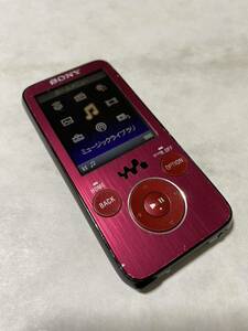 【送料無料】ソニー デジタルウォークマン NW-S736F♪レッド 4GB SONYWALKMAN♪即決ポータブルオーディオプレーヤーdigital media player