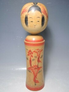 D49/○桜井昭二 こけし 鳴子系 高さ33cm 日本人形 伝統こけし 伝統工芸
